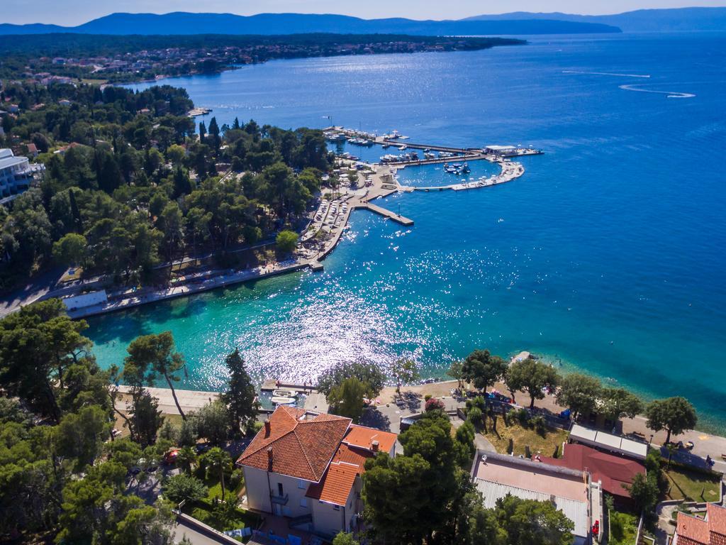 Apartments & Rooms Milcetic M Малинска Экстерьер фото